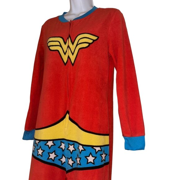 DC Comics Wonder Woman Pajamas Juniors L Costume PJs Footies Unionsuit Halloween - Picture 4 of 10